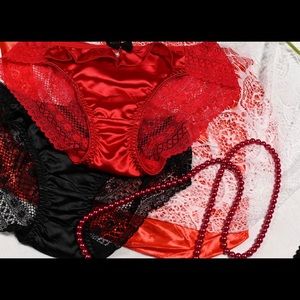Satin pantys